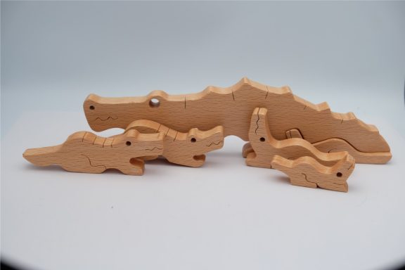 Crocodile wooden play puzzle
